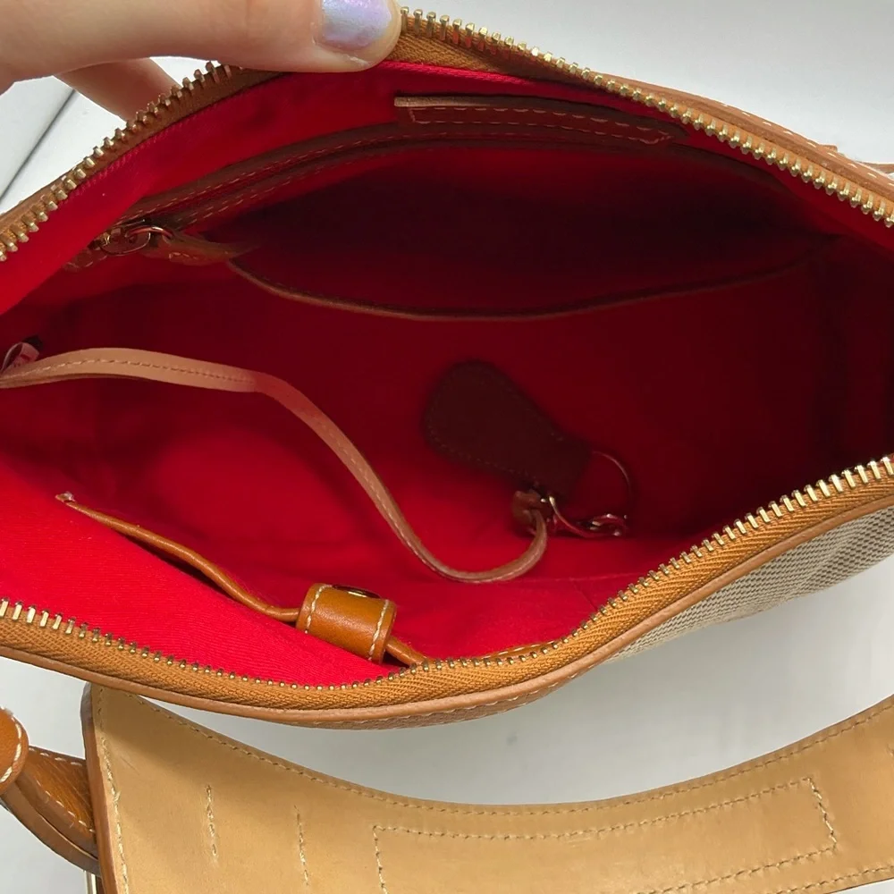 Dooney and Bourke Purse - Picture 6 of 6